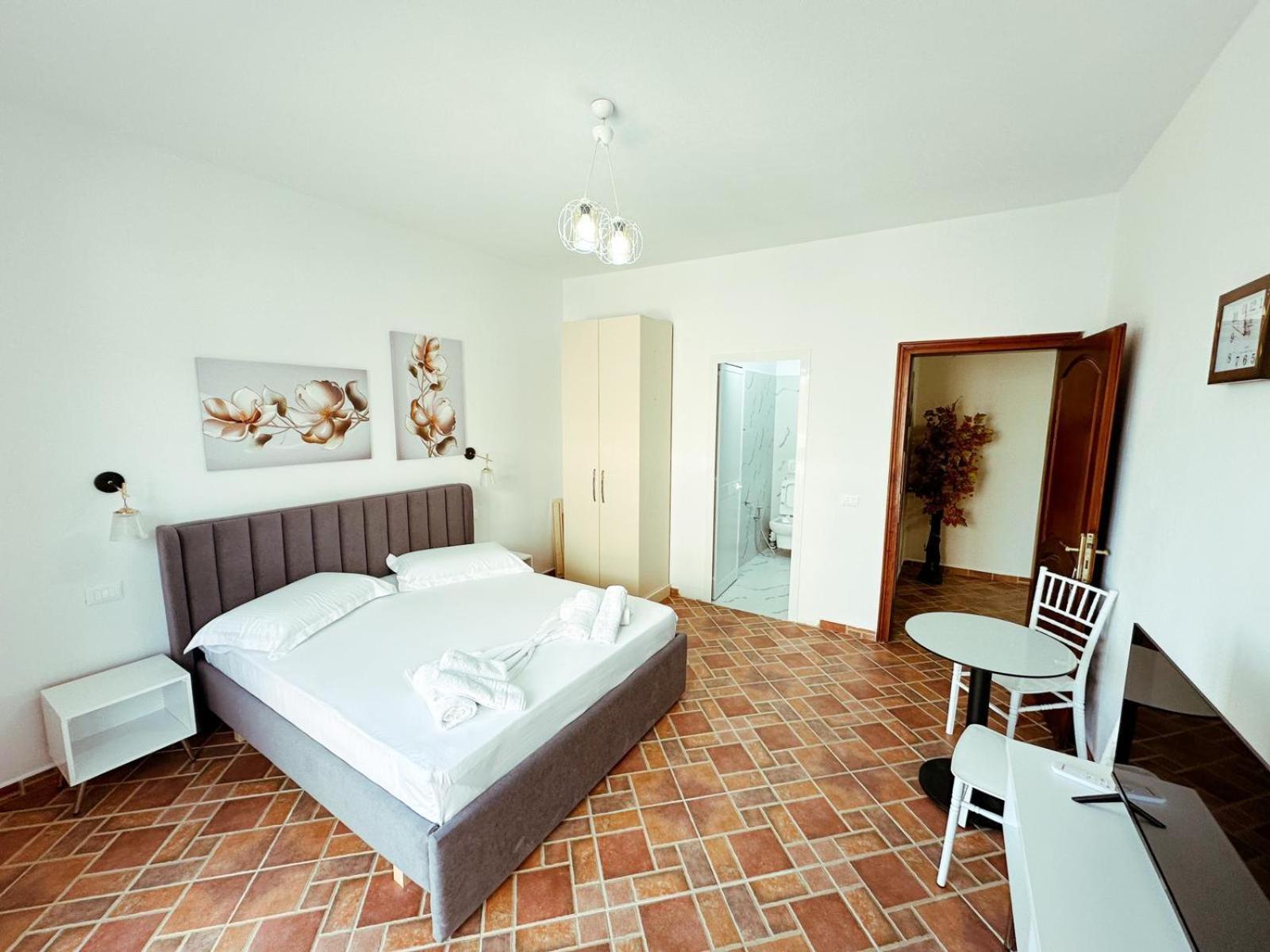 Vizion Hotel Shkodër Extérieur photo